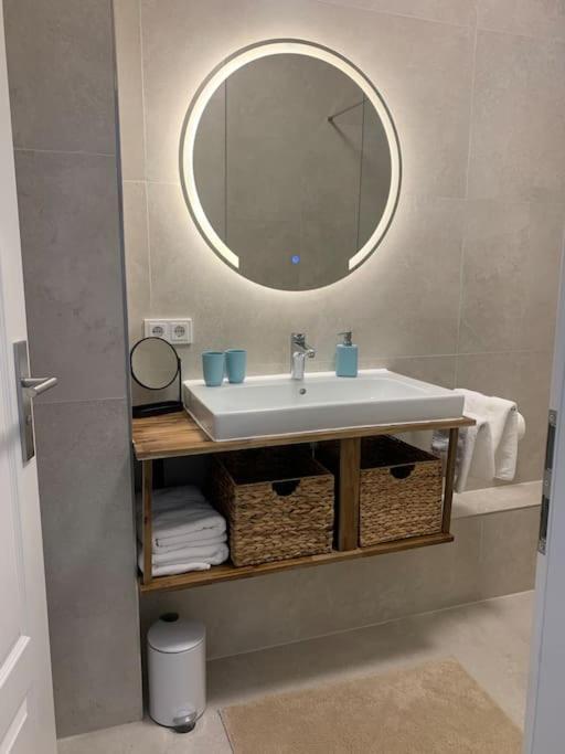 Charmante Altbauwohnung Weinheim Extérieur photo